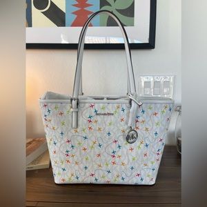 Michael Kors Jet Set Leather Carryall Airplane Tote Bag - WHITE - NWT